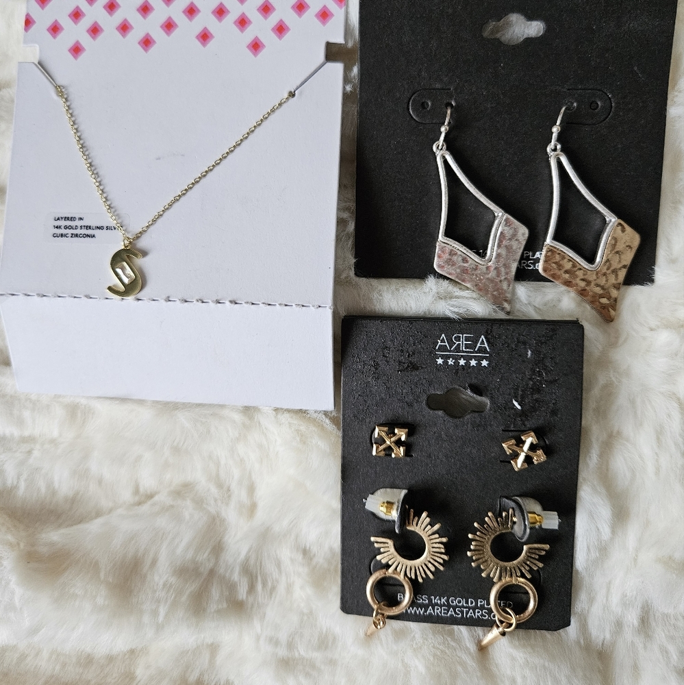 ▪︎ BUNDLE AreaStars 14kt gold plated earrings LOT ▪︎